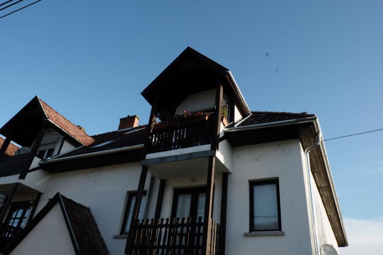 Arany Sziget Apartman Шиофок Экстерьер фото